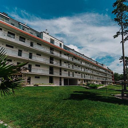 Butique Apartman บาลาตอนแลลเล ภายนอก รูปภาพ