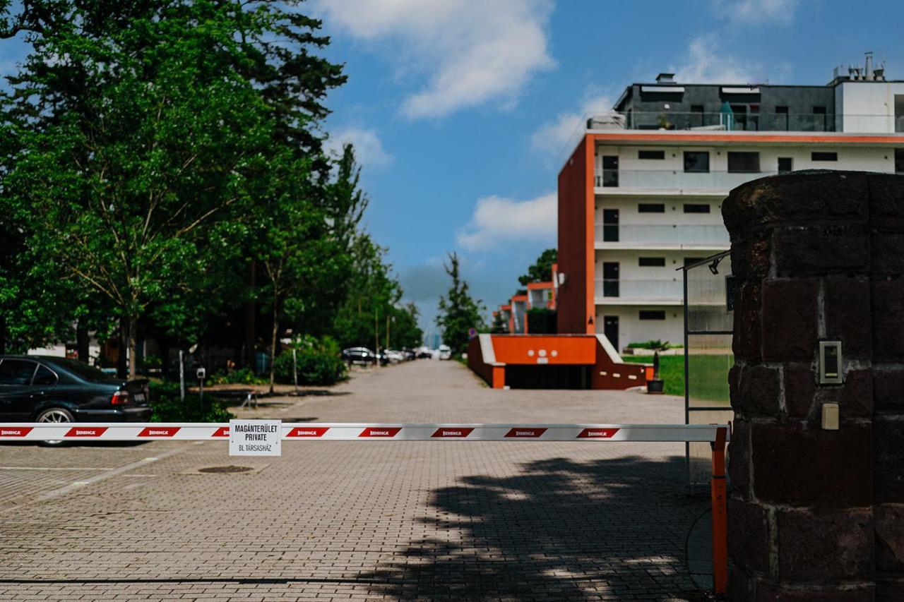 Butique Apartman บาลาตอนแลลเล ภายนอก รูปภาพ